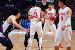 足球社区-你才是真大腿！王俊杰展现各种进攻手段 三节高效砍下21+7