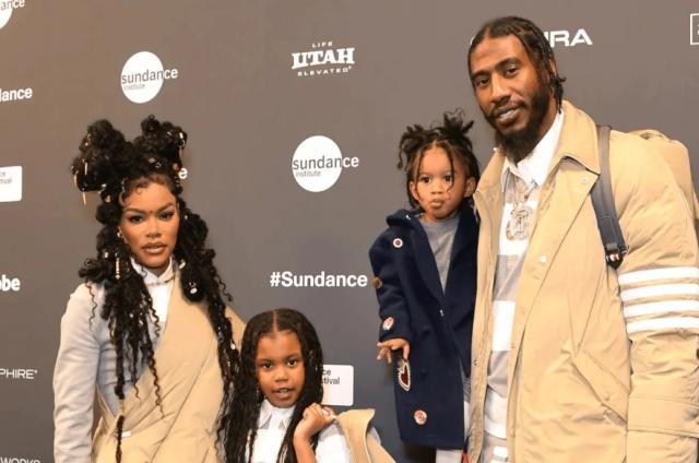 九游体育-詹姆斯老搭档赔千万房产 一场离婚把他“打回原形”