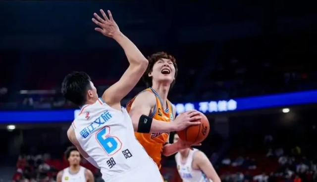 1735143091915014873.png avi85p94.png