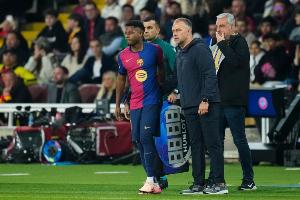 证明自己?法蒂上轮扔背心表不满后今天首发出战,本赛季仍0球0助