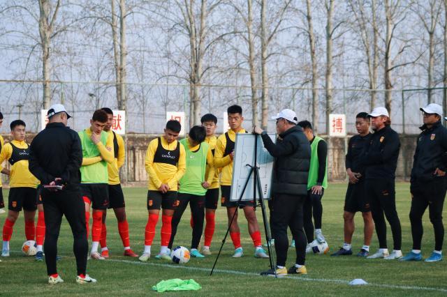 九游体育-国奥开内部会议小结热身 对球员社媒再提明确要求